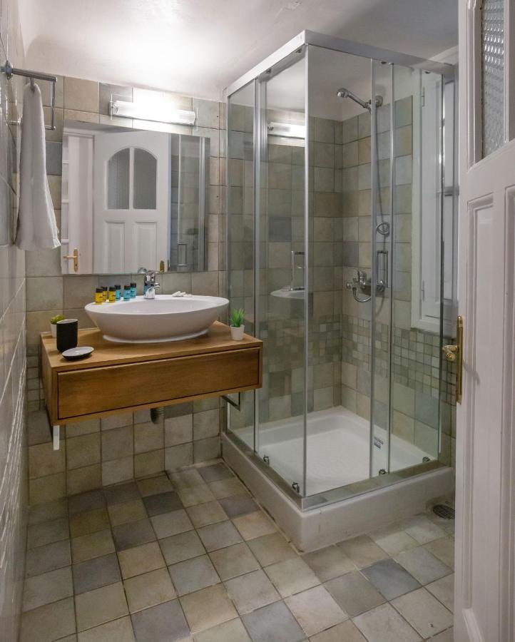 Neoclassical Apartment Close To Syntagma-Plaka By Ghh Athen Eksteriør bilde