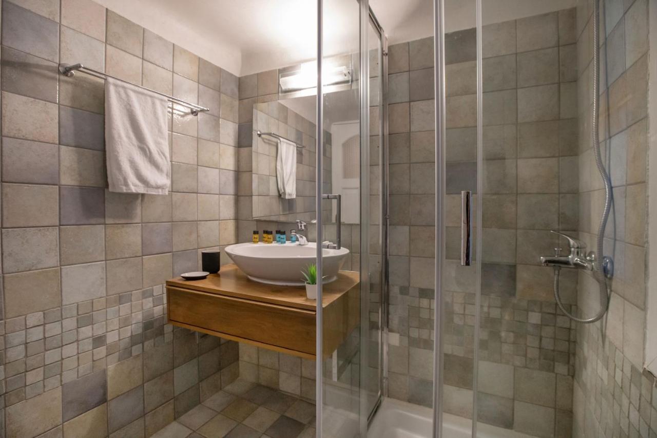 Neoclassical Apartment Close To Syntagma-Plaka By Ghh Athen Eksteriør bilde